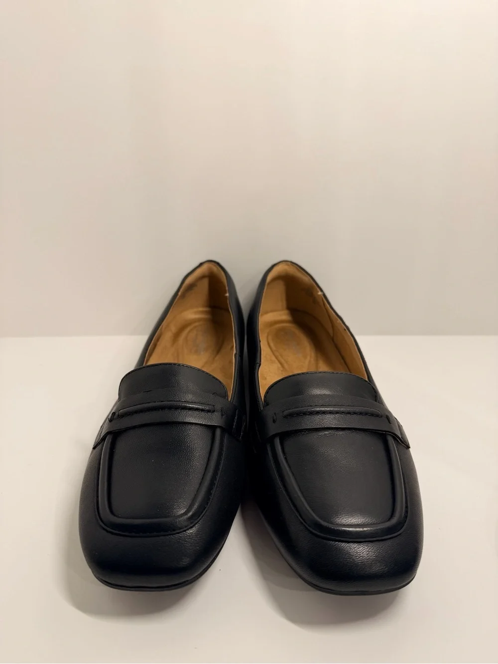 Easy Spirit Nadira Black Leather Loafers Women’s 11M NIB